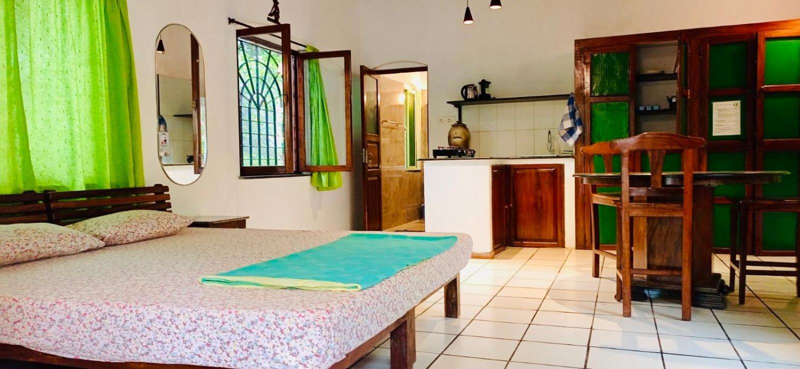 Gaia'S Garden Guest House Auroville Værelse billede
