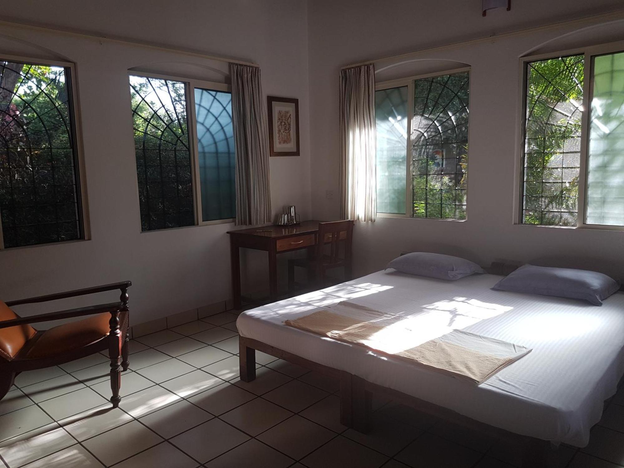Gaia'S Garden Guest House Auroville Værelse billede